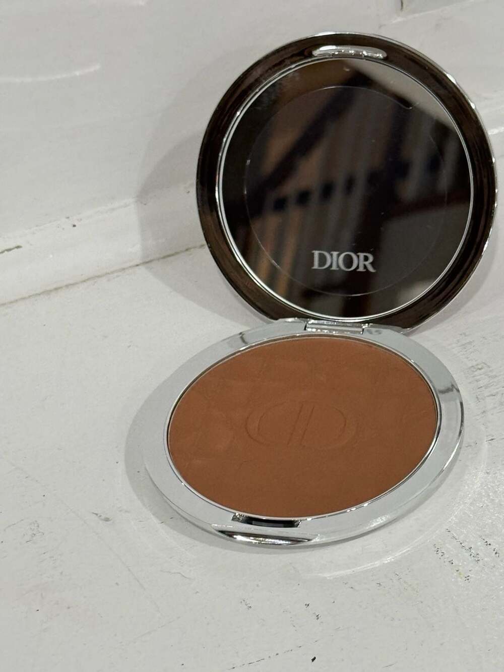Dior Forever Nude Bronze Powder Bronzer 10 Soft Matte